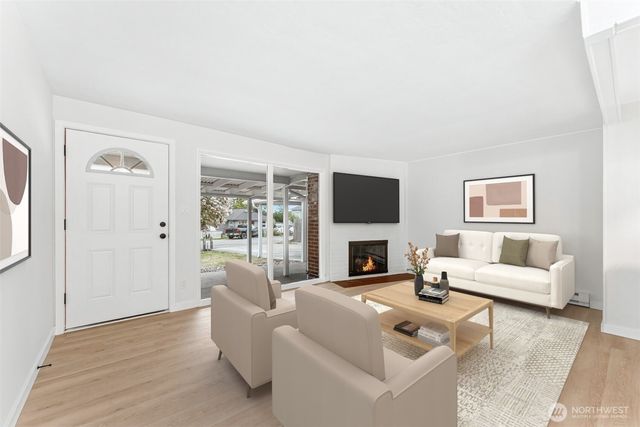 2231 Eastview Avenue NE, Bremerton, WA 98310