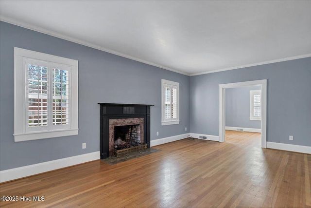 300 Dogwood Lane, Hamlet, NC 28345