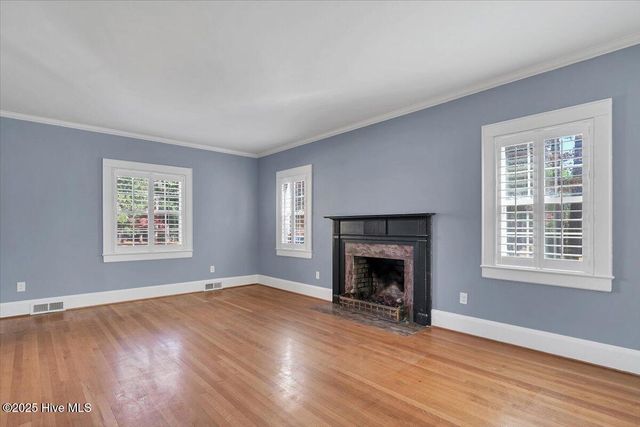 300 Dogwood Lane, Hamlet, NC 28345