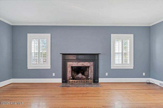 300 Dogwood Lane, Hamlet, NC 28345