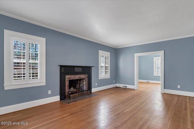 300 Dogwood Lane, Hamlet, NC 28345