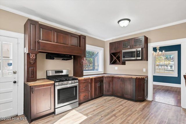 300 Dogwood Lane, Hamlet, NC 28345