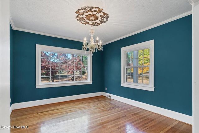 300 Dogwood Lane, Hamlet, NC 28345