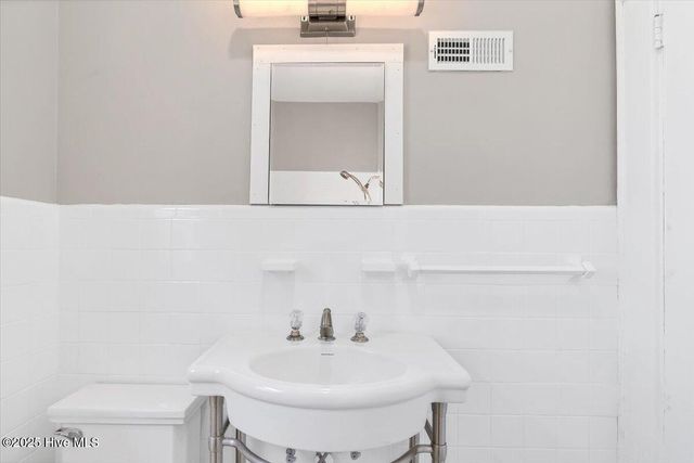 300 Dogwood Lane, Hamlet, NC 28345