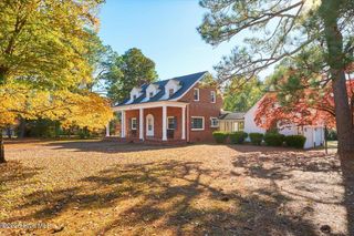 300 Dogwood Lane, Hamlet, NC 28345