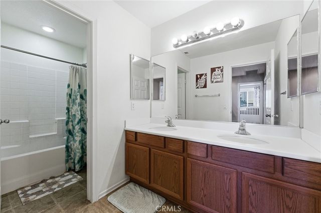 12419 Ojo Caliente, Victorville, CA 92392
