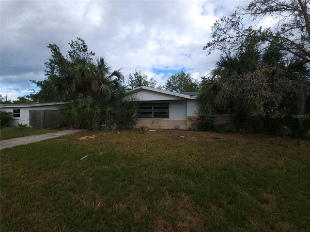 4935 LARGO TERRACE, New Port Richey, FL 34652