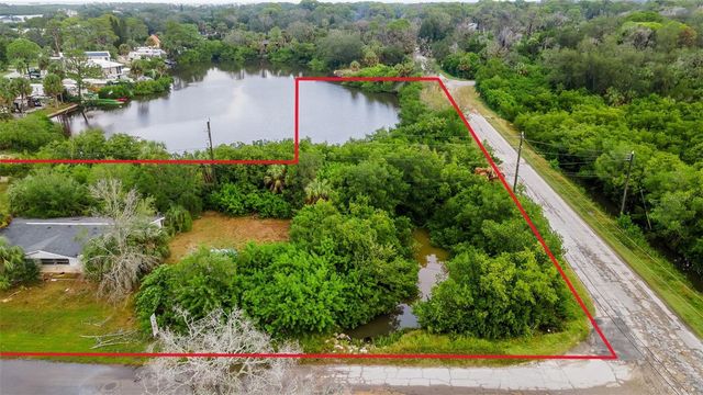 4935 LARGO TERRACE, New Port Richey, FL 34652