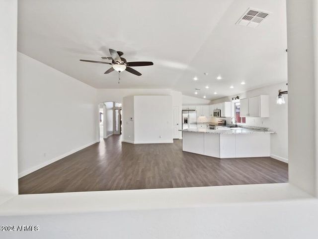 866 S CERISE --, Mesa, AZ 85208