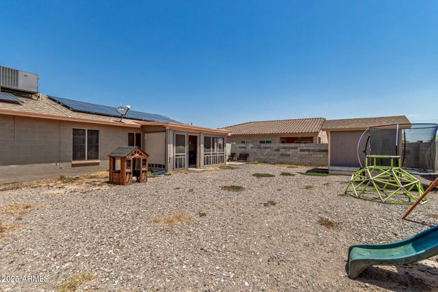 9815 W CAMELIA Drive, Arizona City, AZ 85123