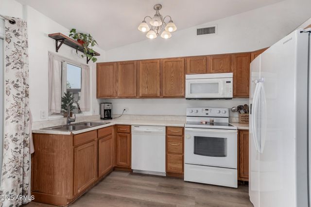 9815 W CAMELIA Drive, Arizona City, AZ 85123