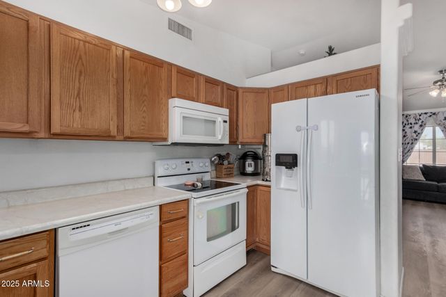 9815 W CAMELIA Drive, Arizona City, AZ 85123