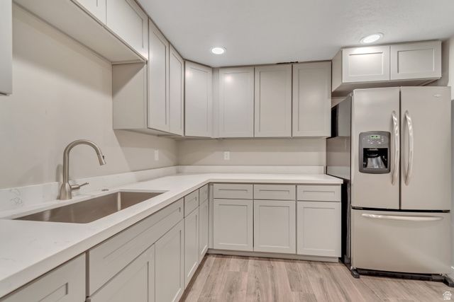 9553 S ALANE HOLLOW RD, West Jordan, UT 84081