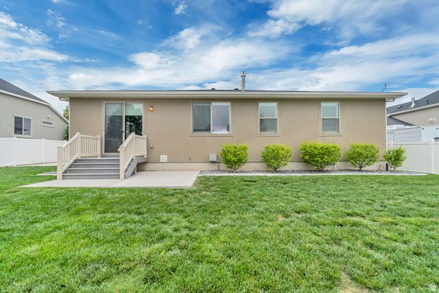 9553 S ALANE HOLLOW RD, West Jordan, UT 84081