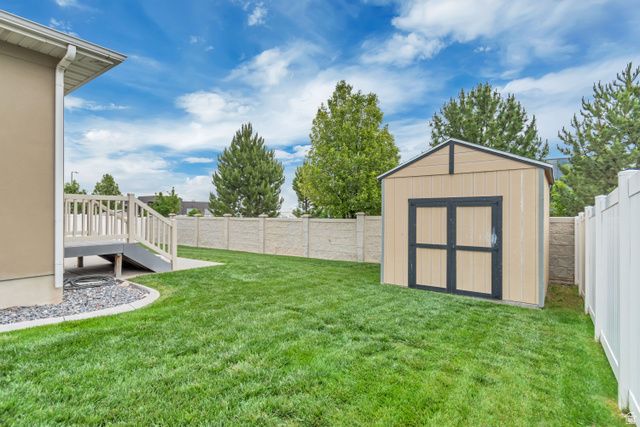 9553 S ALANE HOLLOW RD, West Jordan, UT 84081
