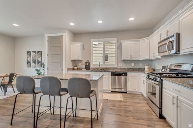 9553 S ALANE HOLLOW RD, West Jordan, UT 84081