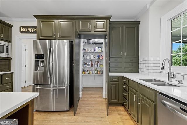 403 Juniper Mill Trace, Canton, GA 30114