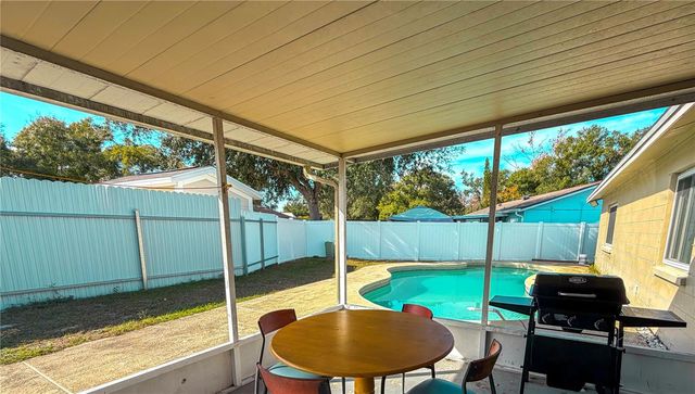 6224 PALMVIEW COURT, Tampa, FL 33625