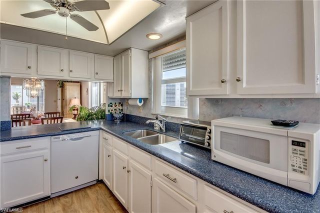 4541 Bay Beach LN 341, Fort Myers Beach, FL 33931