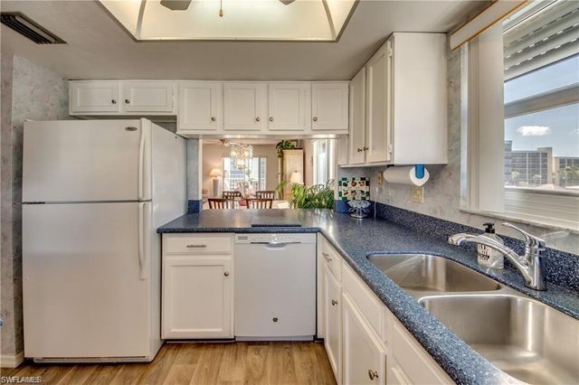 4541 Bay Beach LN 341, Fort Myers Beach, FL 33931