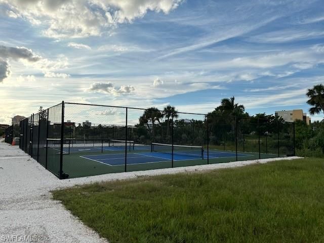 4541 Bay Beach LN 341, Fort Myers Beach, FL 33931