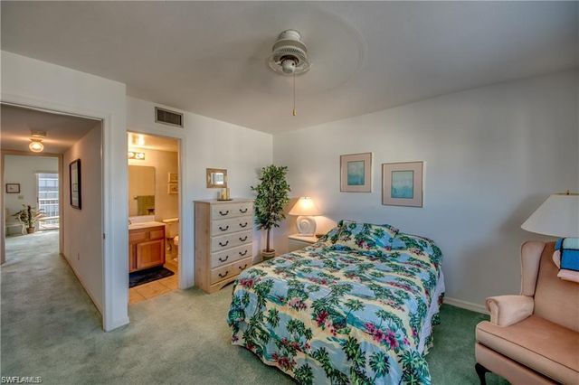 4541 Bay Beach LN 341, Fort Myers Beach, FL 33931