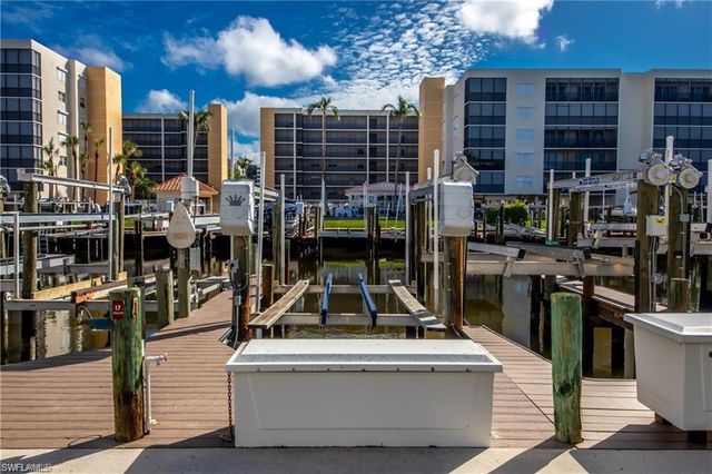 4541 Bay Beach LN 341, Fort Myers Beach, FL 33931