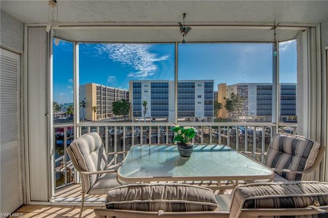 4541 Bay Beach LN 341, Fort Myers Beach, FL 33931