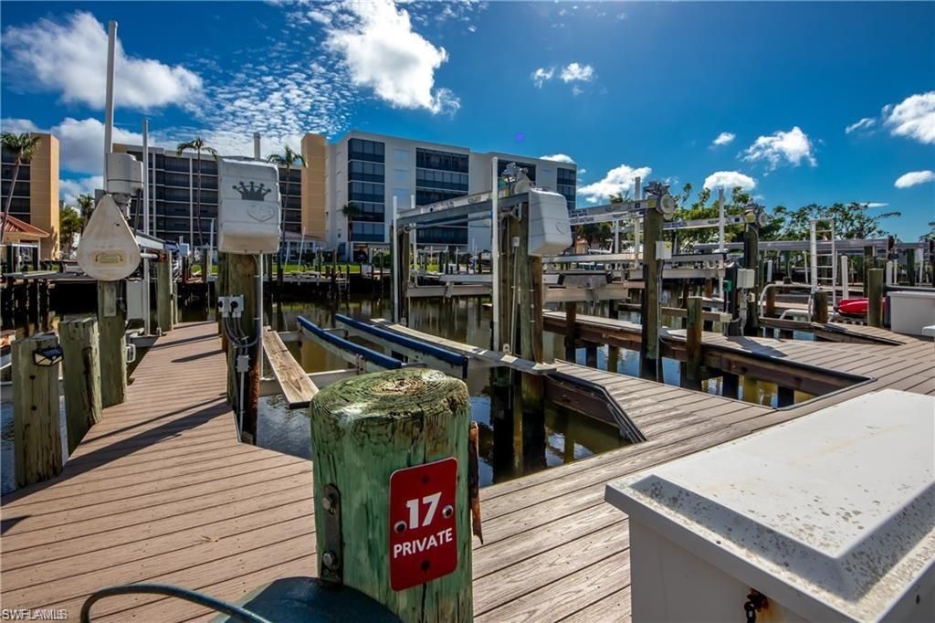 4541 Bay Beach LN 341, Fort Myers Beach, FL 33931