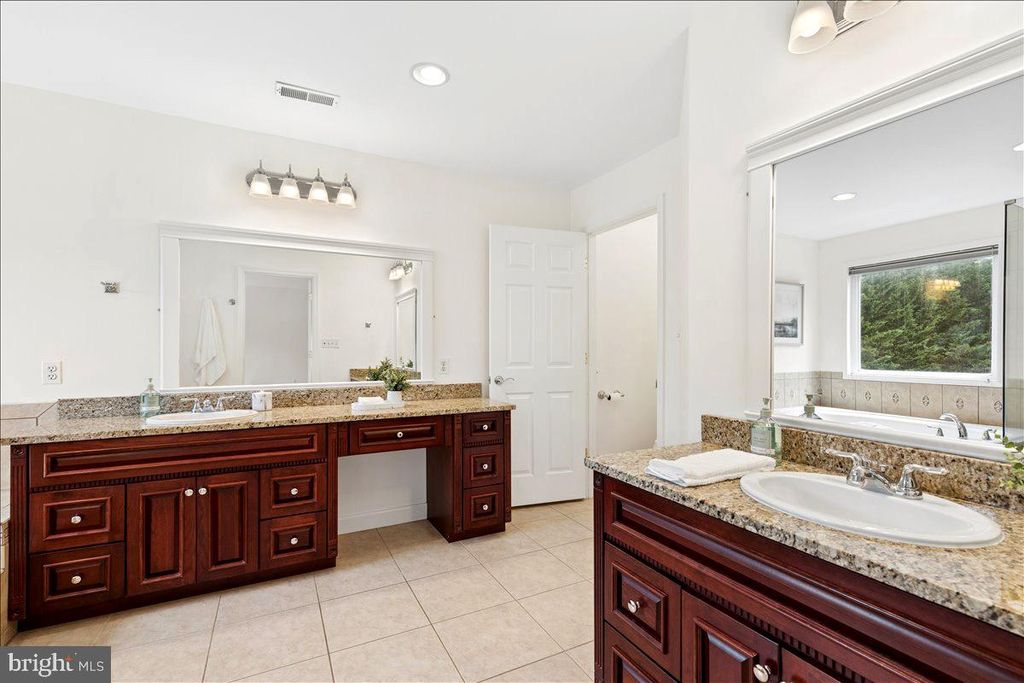 Image 23 of property listing at 85 JONES STATION RD, Arnold, MD 21012