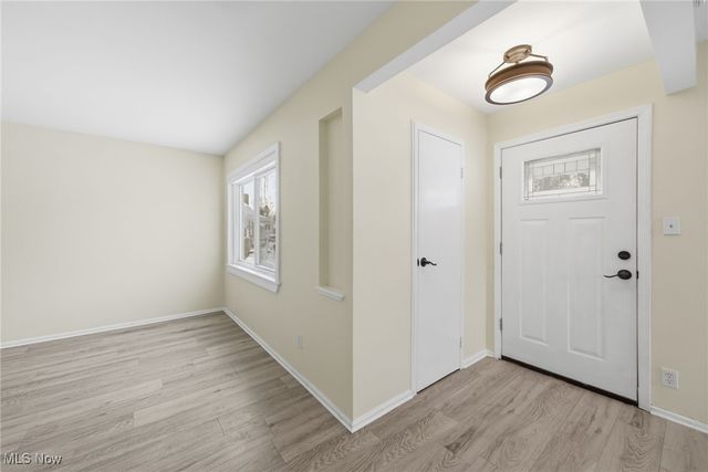 32801 Baldwin Road, Solon, OH 44139