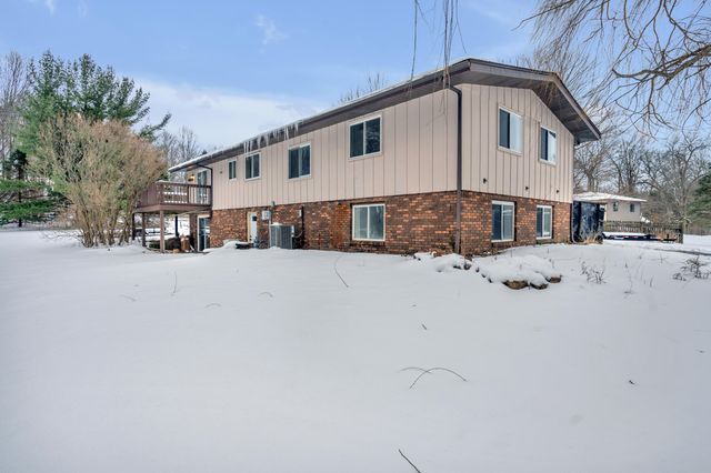 831 Opal, Valparaiso, IN 46383