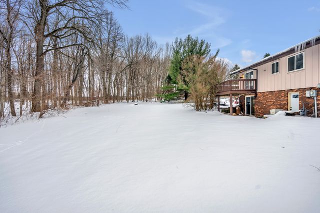 831 Opal, Valparaiso, IN 46383