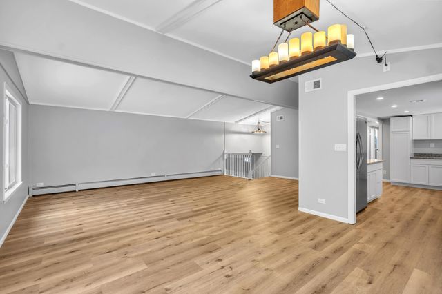 831 Opal, Valparaiso, IN 46383