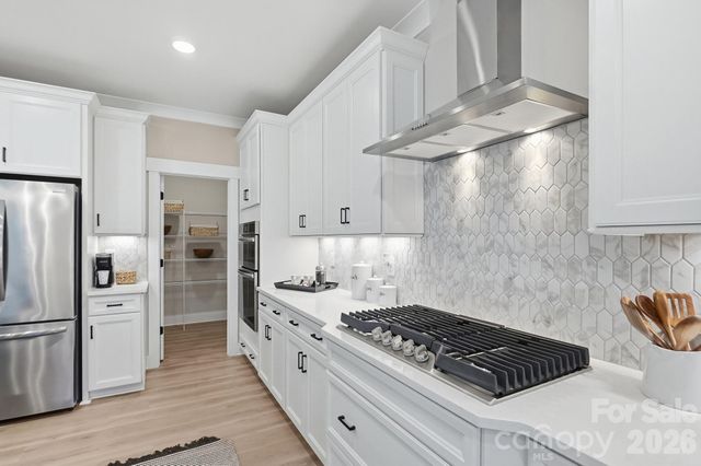 12510 Idlewild Road, Matthews, NC 28105