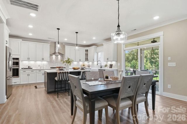 12510 Idlewild Road, Matthews, NC 28105