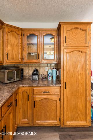 1520 DEL CERRO DRIVE, Jefferson City, MO 65101