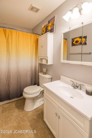 1520 DEL CERRO DRIVE, Jefferson City, MO 65101