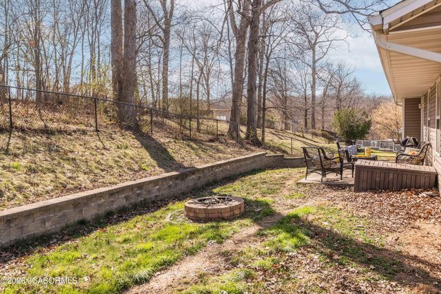 1520 DEL CERRO DRIVE, Jefferson City, MO 65101