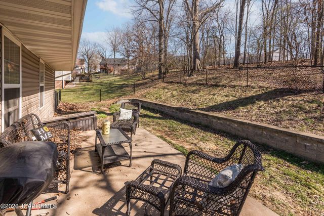 1520 DEL CERRO DRIVE, Jefferson City, MO 65101