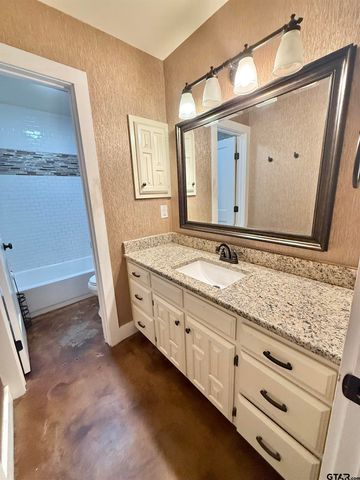 3116 Fareway Ln., Mt Pleasant, TX 75455