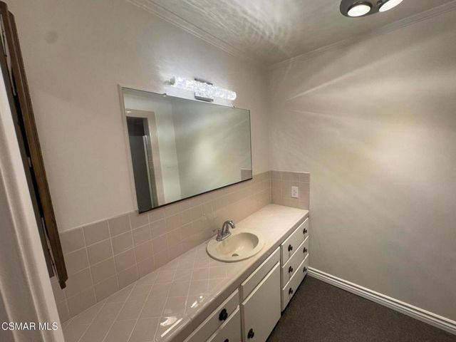 47 Grandview Circle, Camarillo, CA 93010