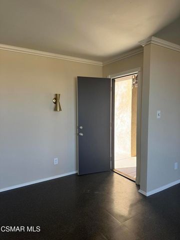47 Grandview Circle, Camarillo, CA 93010