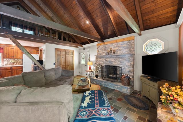 240 Old Bristol Road, New Hampton, NH 03256