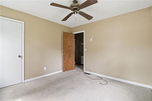 318 Circle Drive, Calhoun, GA 30701