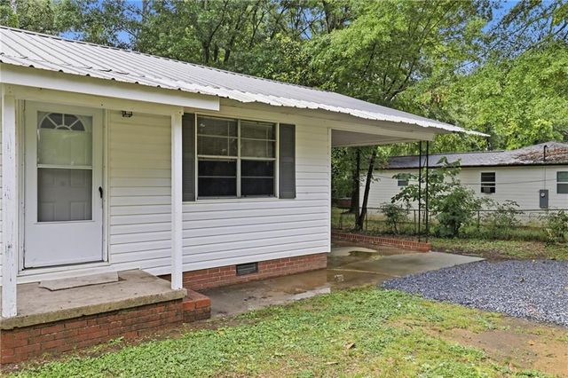 318 Circle Drive, Calhoun, GA 30701