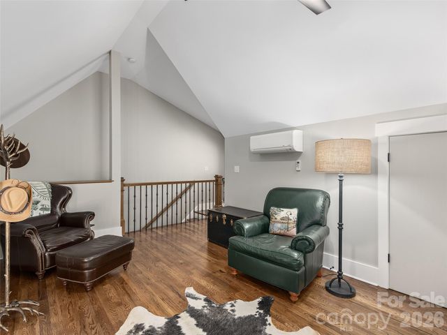 31 Wonderland Ridge Lane, Fairview, NC 28730
