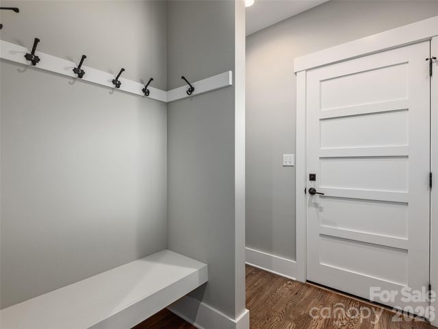 31 Wonderland Ridge Lane, Fairview, NC 28730