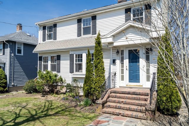 38 Jenness St, Quincy, MA 02169