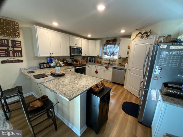 17854 MERIWETHER LEWIS ST, Ruther Glen, VA 22546